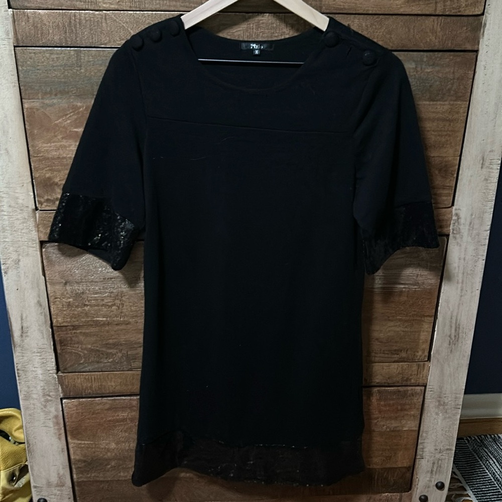 Pixie Dress with sequin detailing - Size M